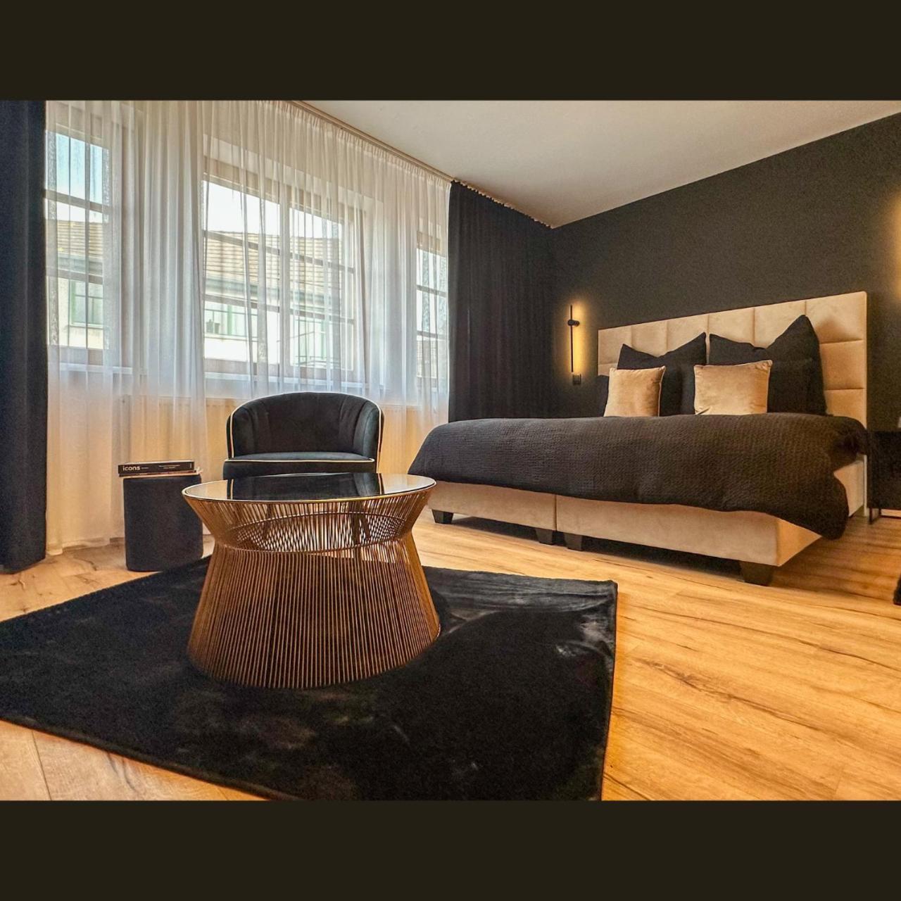 Apartment Noir No 7 Holzminden Bagian luar foto
